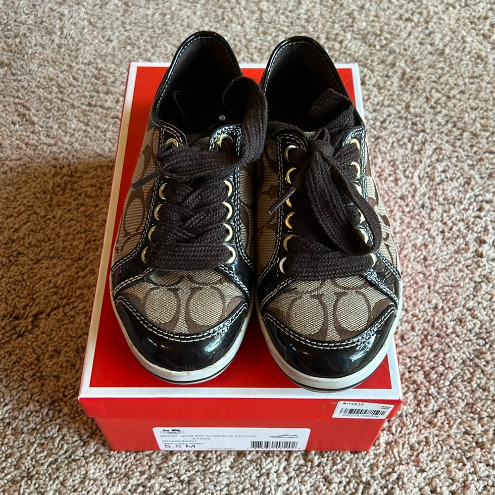 New coach shoes size 5.5